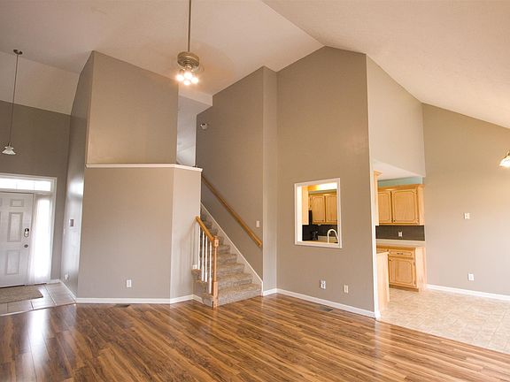 4th image of 3744 Kendra Ct N