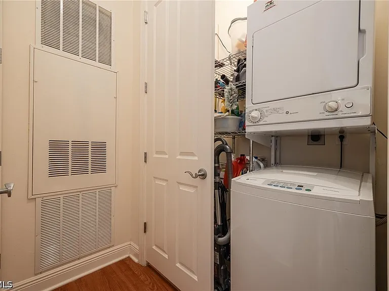 2825 Palm Beach Blvd #703 — Photo 25