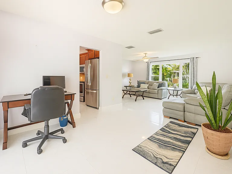 6503 Senegal Palm Way — Photo 33