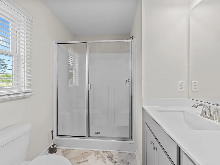 220 Brisbane Dr — Photo 19