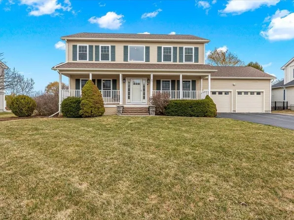 83 Butler Drive, South Burlington, VT 05403