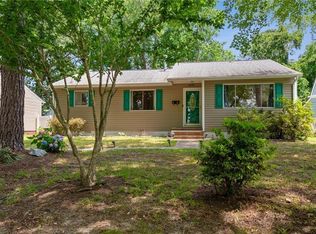 13 Kingslee Ln, Hampton, VA 23669