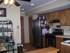 2nd image of 9351 Whitehall Ln
