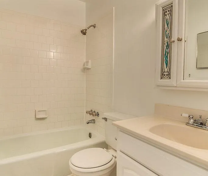 7732 Matisse Way — Photo 20