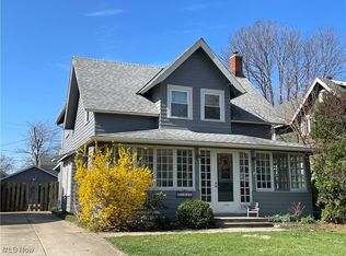 17836 Canterbury Rd, Cleveland, OH 44119