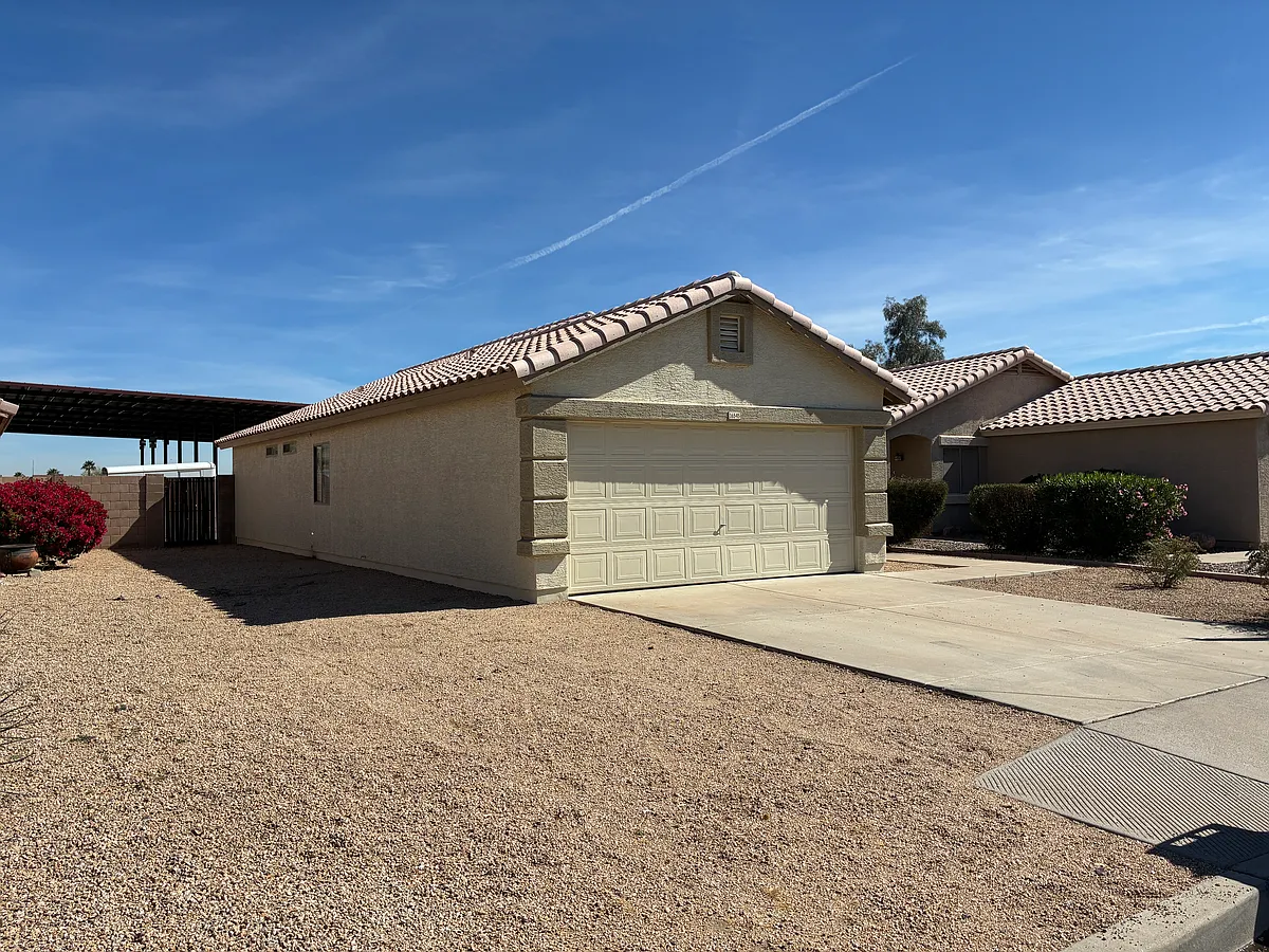 Building Photo - 16545 N 157th Ave