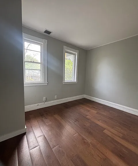 19 Prince St #2R — Photo 10