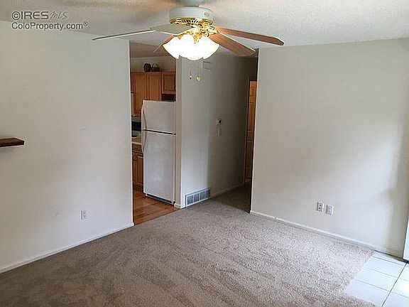 5th image of 861 W Linden St