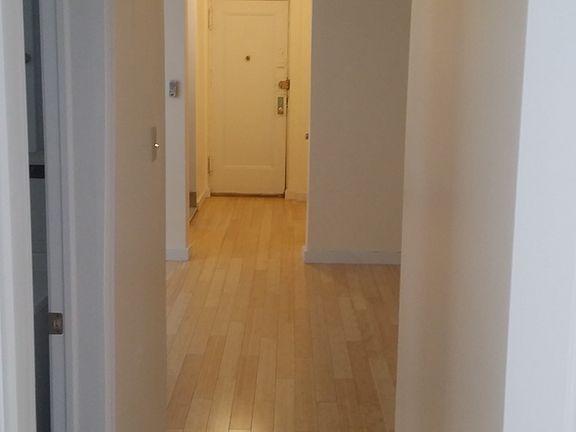 4th image of 90 Lefferts Ave