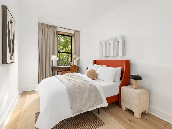 22 Saint John's Place image 9 of 13