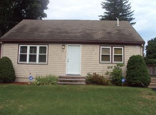 41 Eaton St, Brockton, MA 02301