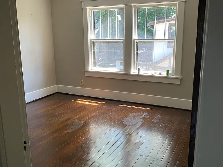 southside bedroom