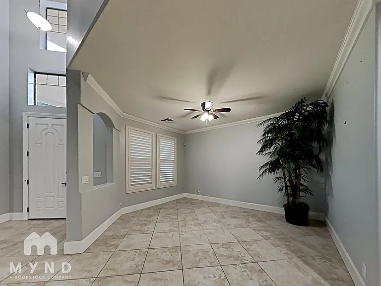 4043 E Bruce Ave — Photo 12