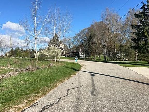 5th image of 7031 Southwest Dr