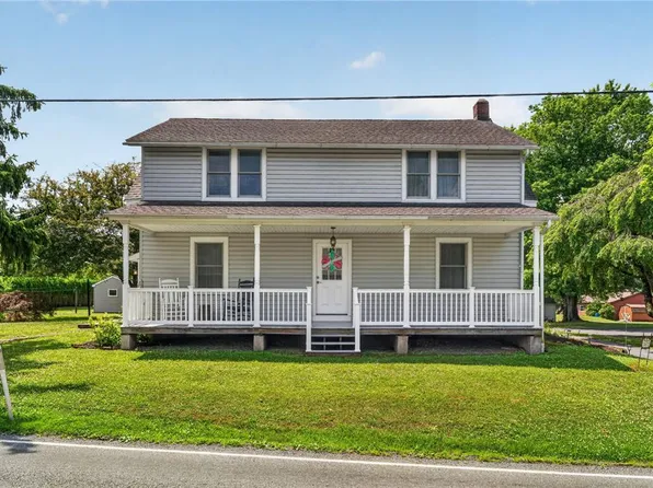 7072 Passer Rd, Coopersburg, PA 18036
