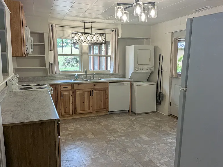 174 Warren Creek Rd — Photo 31