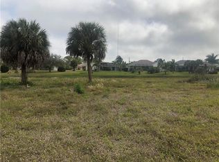 839 Rotonda Cir, Rotonda West, FL 33947