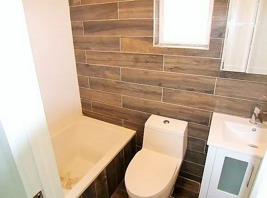 Rented by Premier Metro Realty Corp | media 31