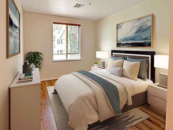 3rd image of 6400 Crescent Park E APT 221