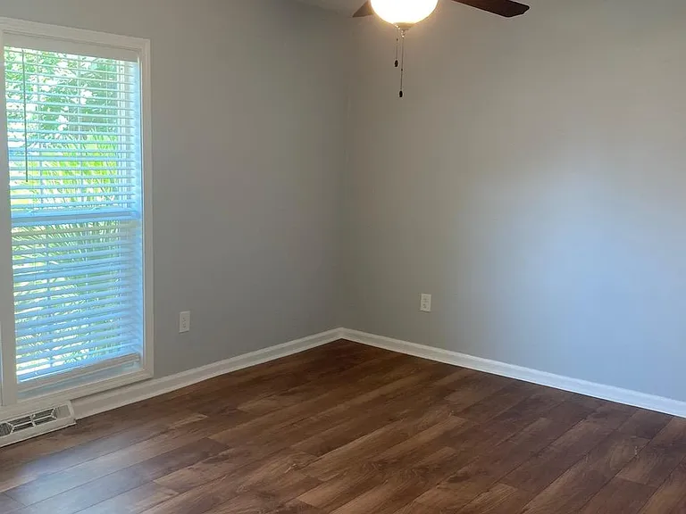 1133 Island View Dr — Photo 33