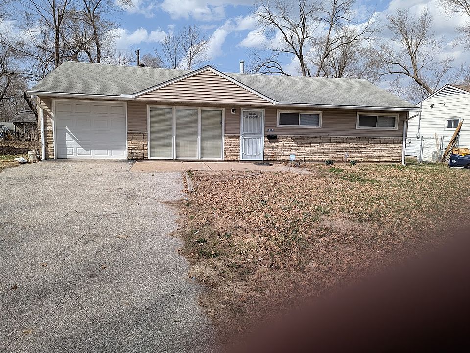 1st image of 7314 E 109th St