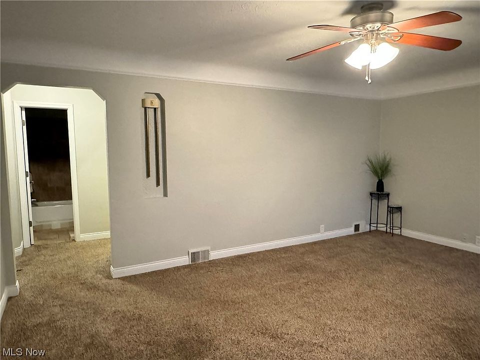 35495 Stevens Blvd, Eastlake, OH 44095 Zillow