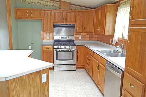 5th image of 9231 Heritage Dr