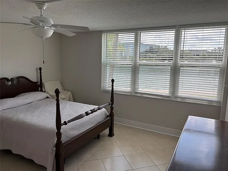 7405 Bay Island Dr S #120 — Photo 15