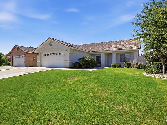 3rd image of 4202 Silver Maple Ct