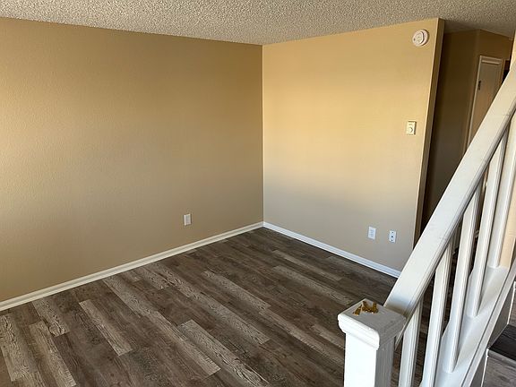 4th image of 4881 Basswood Dr