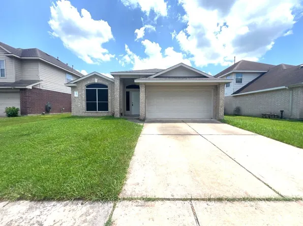 810 Chance Ln, Baytown, TX 77521