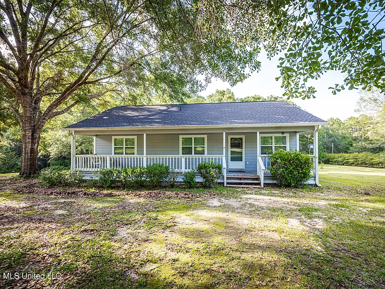 20608 Scarborough Rd — Photo 46