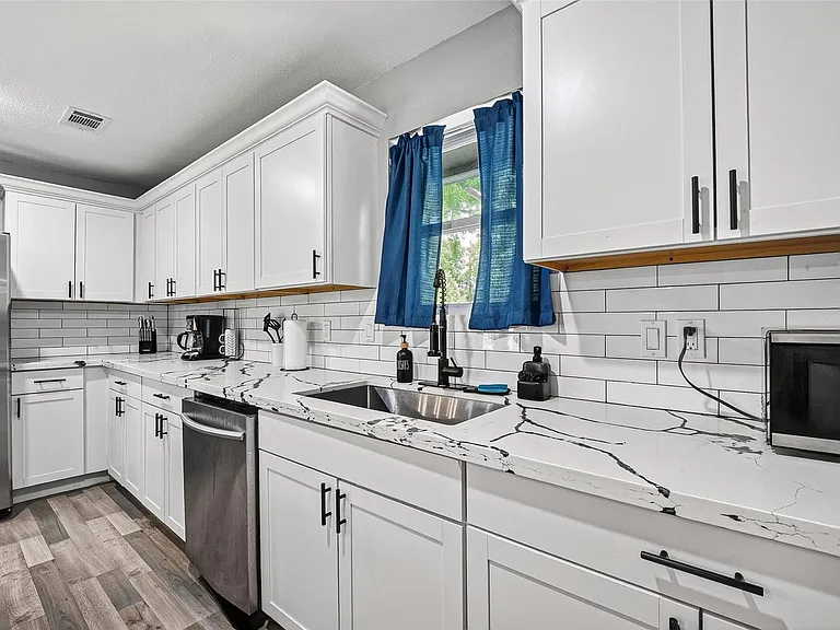 1206 Riggs Rd — Photo 20