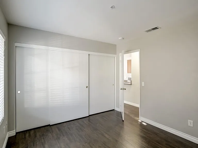 25595 Prospect Ave #ROOM FOR RENT — Photo 6