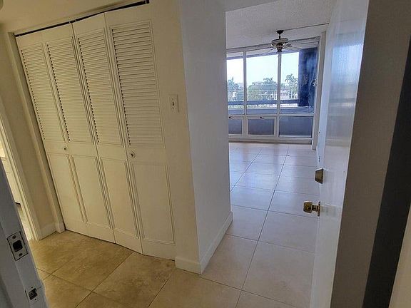 5th image of 1401 S Federal Hwy APT 412