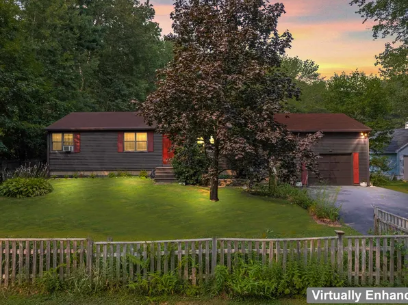 39 General John Sullivan Way, Rollinsford, NH 03869