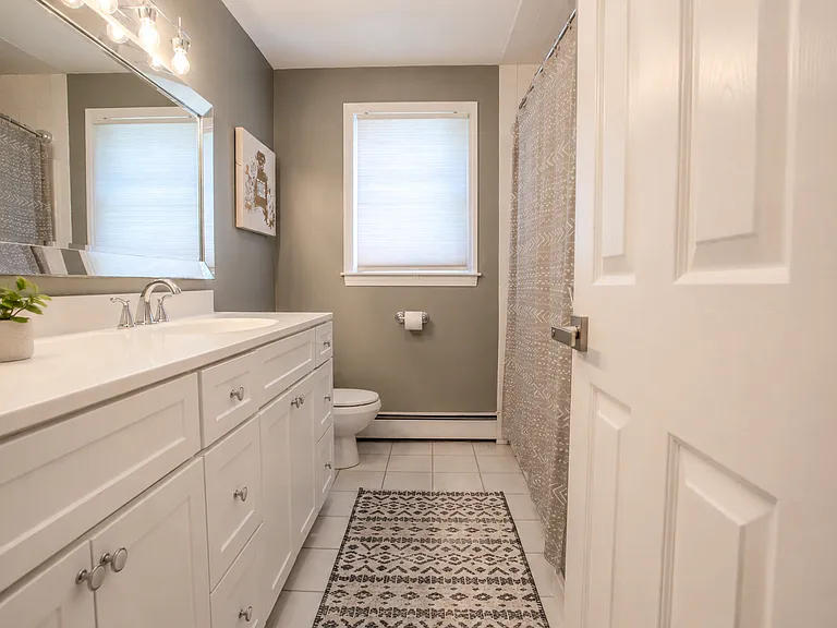 44 Basswood Dr — Photo 4