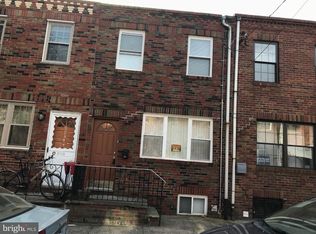 906 Cross St, Philadelphia, PA 19147