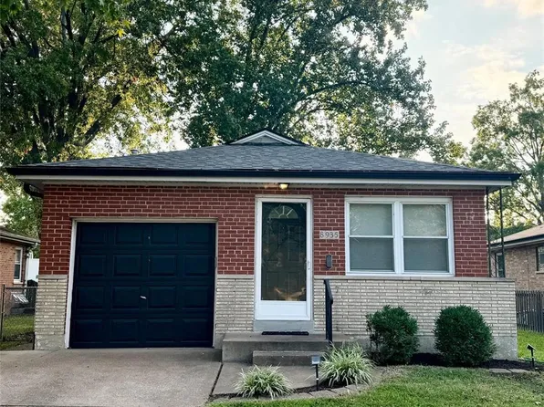 8935 Eden Ave, Saint Louis, MO 63123