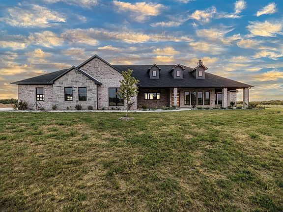 2nd image of 4112 County Road 1098