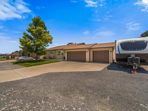 638 S Rogers Dr, Pueblo West, CO 81007