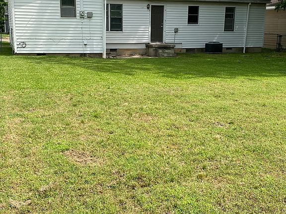 4th image of 1413 Corinne Dr