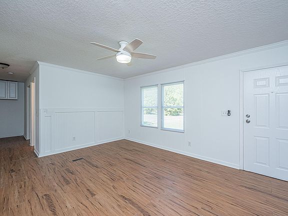 5th image of 154 Rogers Branch Rd