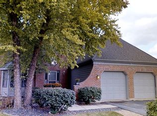 1120 Stanford Ave, Downers Grove, IL 60516