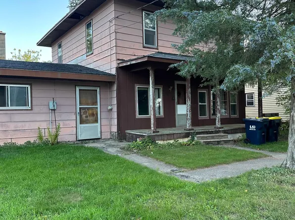 218 W Liberty St, New Lisbon, WI 53950