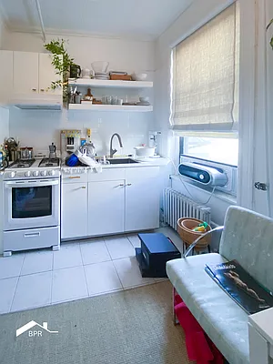 Rented by Brooklyn Ports Realty | media 8