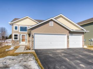 10679 51st St NE, Albertville, MN 55301