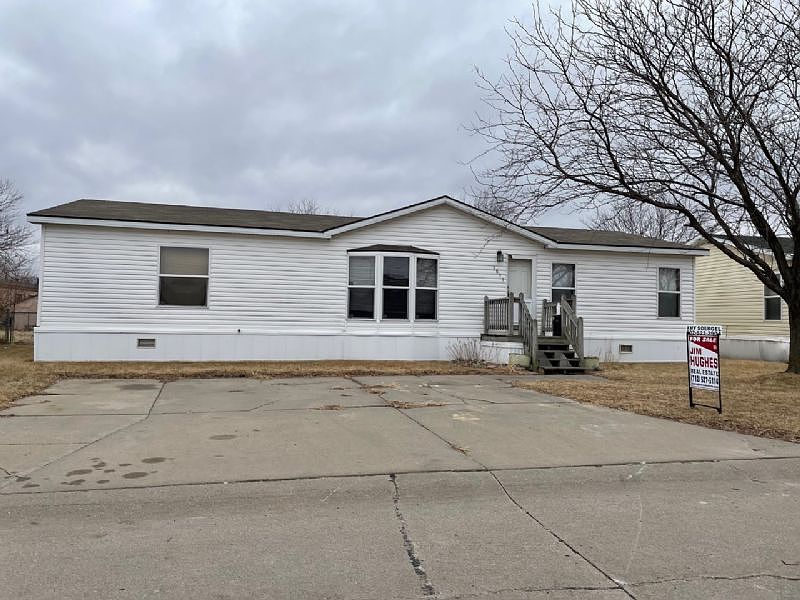 1511 Cheyenne Ln, Council Bluffs, IA 51501 Zillow