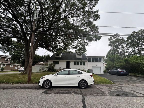 3rd image of 233 S 15th Street