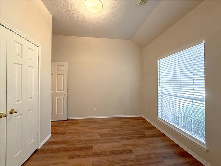 2131 Scenic Hollow Ct — Photo 8